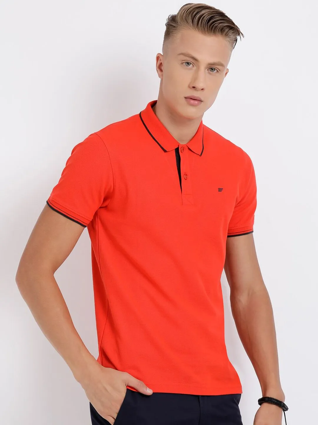 HALF SLEEVE POLO COLLAR T-SHIRT