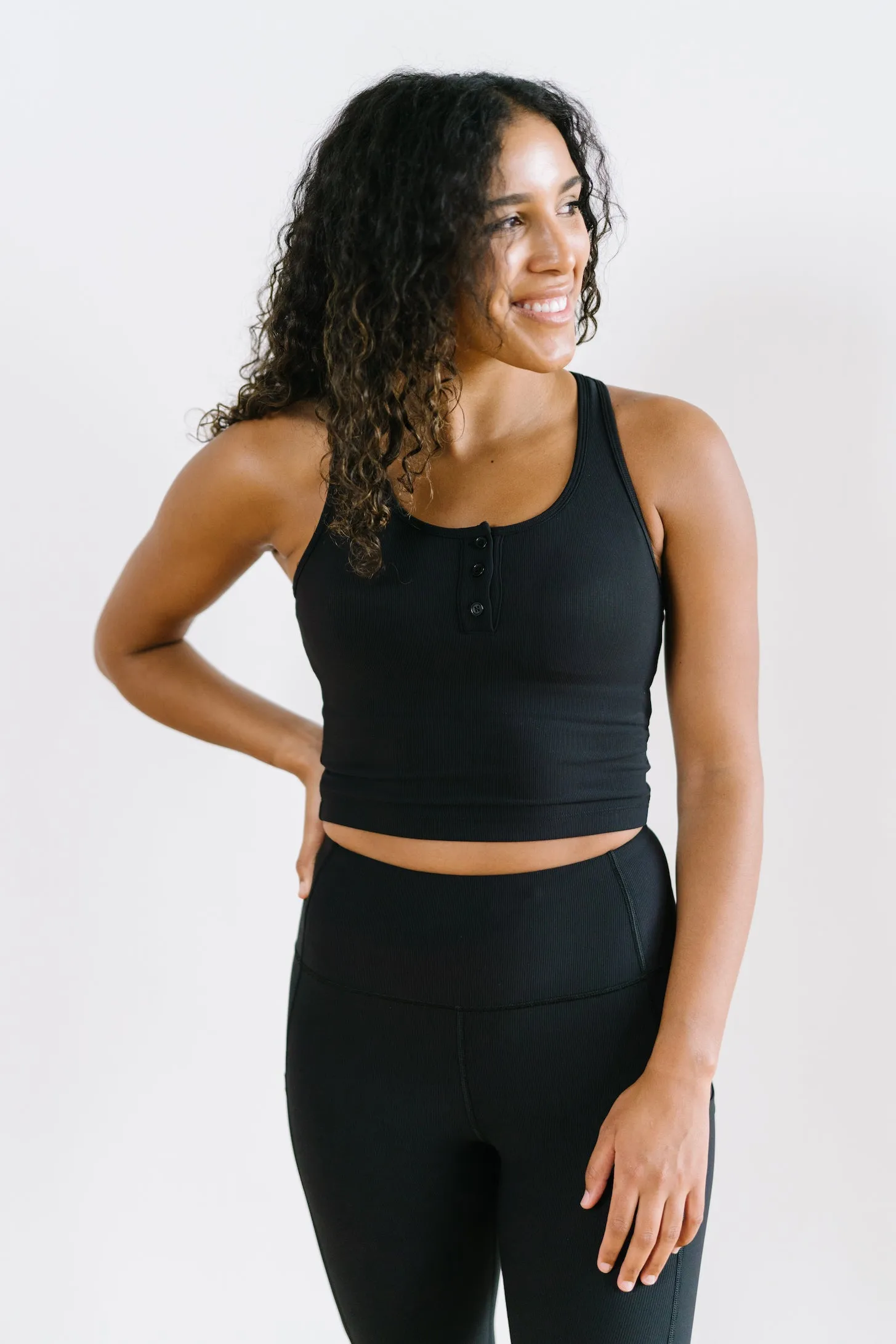 Ribbed Crop Tank Sports Bra - Black